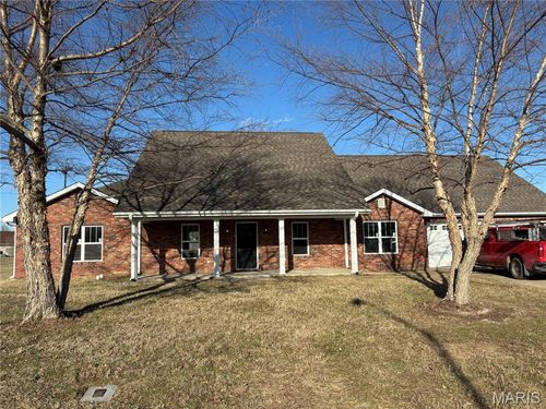 1130 Persimmon, Sikeston, MO, 63801 | Card Image