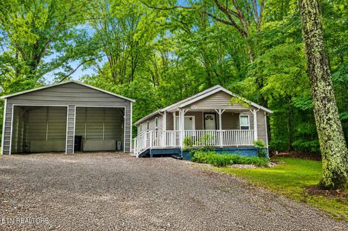 1900 Drinnen Rd, Knoxville, TN, 37914-9726 | Card Image