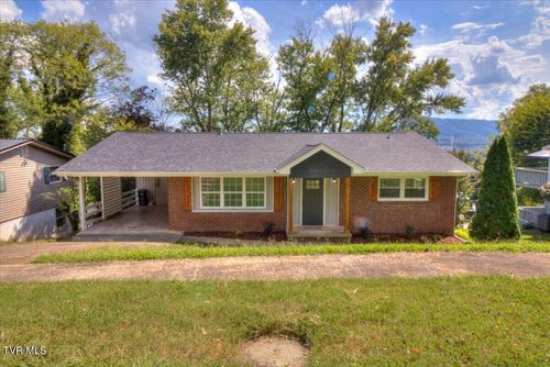 545 Bays View Rd, Kingsport, TN, 37660-3201 | Card Image