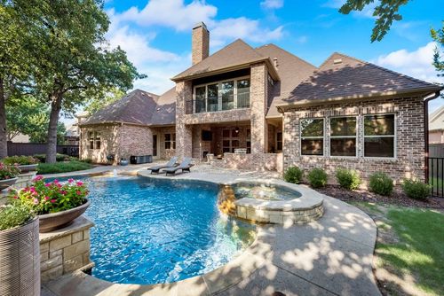 6804 Whittier Ln, Colleyville, TX, 76034-8223 | Card Image