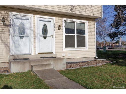 3121 S Estes St, Lakewood, CO, 80227-4688 | Card Image