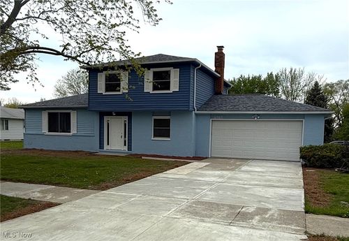 4985 Foxlair Trl, Richmond Heights, OH, 44143-2755 | Card Image