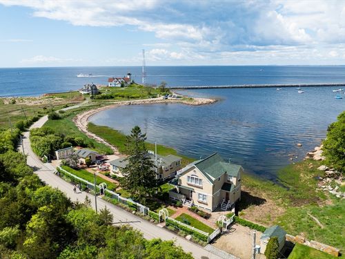 131-127-131 Eastern Point Blvd, Gloucester, MA, 01930-4446 | Card Image