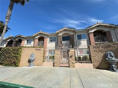 A206 - Alburtis Avenue, Condo with 1 bedrooms, 1 bathrooms and null parking in Artesia CA | Image 1