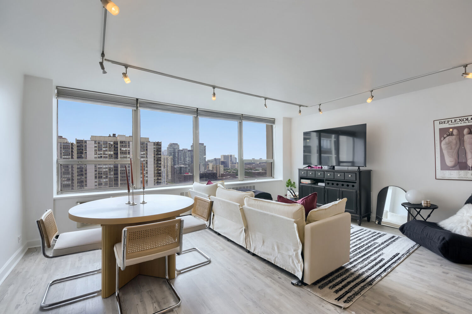 Residential in Chicago 4
