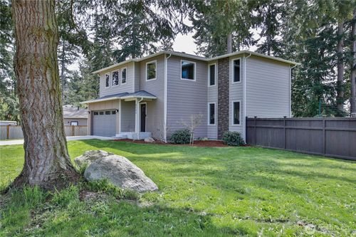 2000 Virginia Ave, Coupeville, WA, 98239-9675 | Card Image