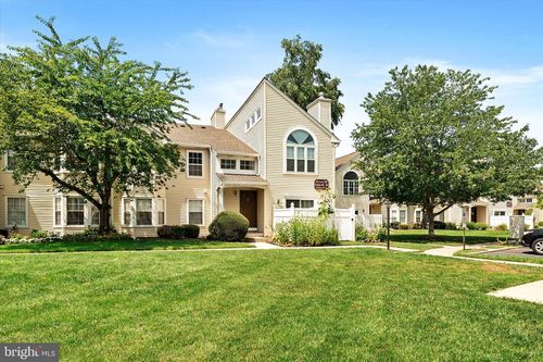 26 Huber Ct, Hightstown, NJ, 08520-3012 | Card Image
