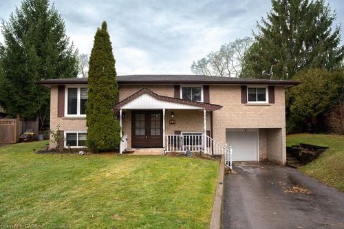 301 Lakeview Ave, Burlington, ON, L7N1Y9 | Card Image