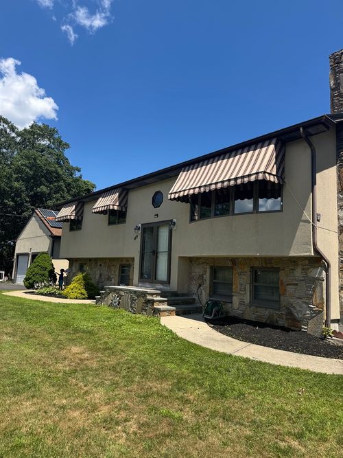 49 Bakerville Rd, Dartmouth, MA, 02748 | Card Image