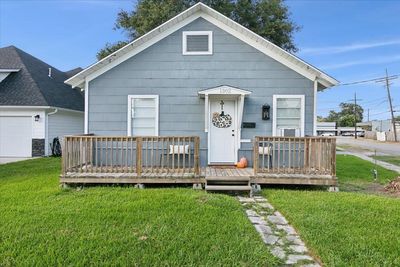 1302 Katy Ave, House other with 2 bedrooms, 1 bathrooms and null parking in Port Neches TX | Image 1