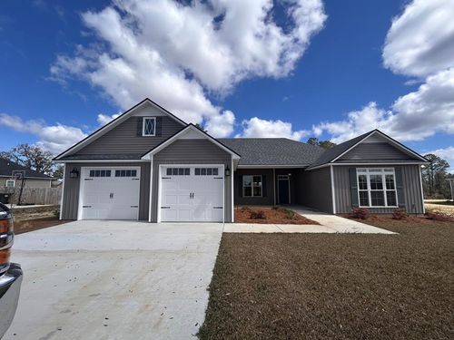 11 Gatling Way, Lakeland, GA, 31635-5276 | Card Image