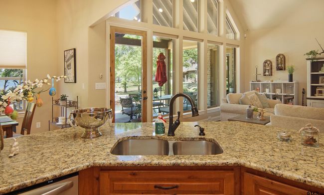 125 Private Road 5295, House other with 4 bedrooms, 3 bathrooms and null parking in Yantis TX | Image 13