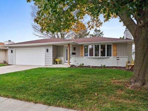 2424 N 36th Street, Sheboygan, WI, 53083 | Card Image