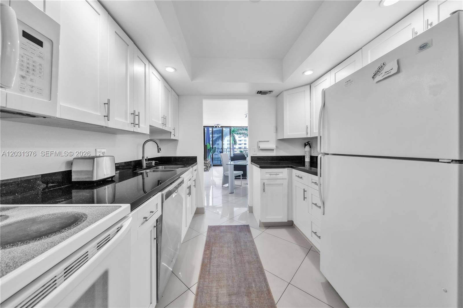 Residential in Hollywood 5