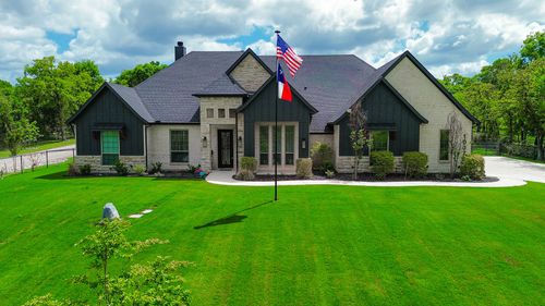 1007 Glenoaks Dr, Weatherford, TX, 76088-7417 | Card Image