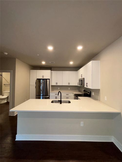 0325-111 Town Pl, Fairview, TX, 75069-0203 | Card Image