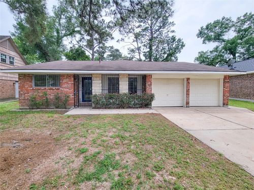 7426 Navasota St, Houston, TX, 77016-2739 | Card Image