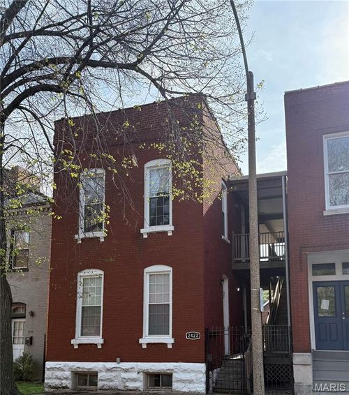 2422 Mcnair Ave, Saint Louis, MO, 63104-2815 | Card Image