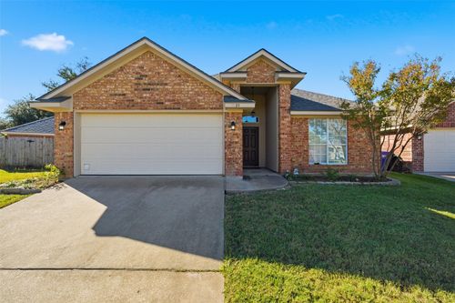 10124 Colony Dr, Waco, TX, 76708-5858 | Card Image