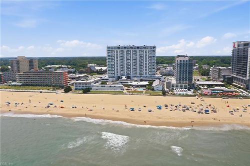 303-4004 Atlantic Avenue, Virginia Beach, VA, 23451 | Card Image
