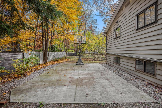 7362 30 Th St, House other with 5 bedrooms, 4 bathrooms and null parking in Ada MI | Image 32