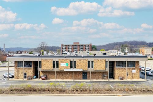 346 Freeport St, New Kensington, PA, 15068 | Card Image