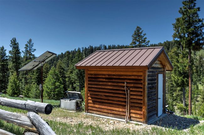966 Forest Service Road, House other with 2 bedrooms, 3 bathrooms and null parking in Darby MT | Image 49