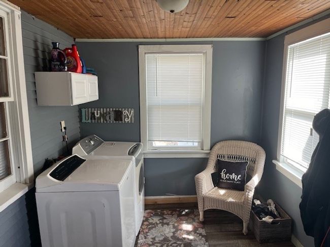 401 N Pine St, House other with 2 bedrooms, 1 bathrooms and 1 parking in Wenona IL | Image 7