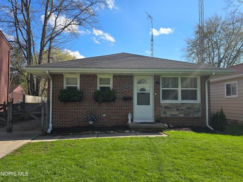 3337 Brock Dr, Toledo, OH, 43613-1034 | Card Image