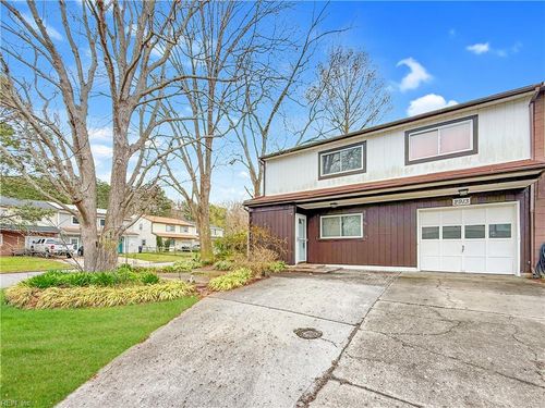 2913 Old Glory Rd, Virginia Beach, VA, 23453-3115 | Card Image