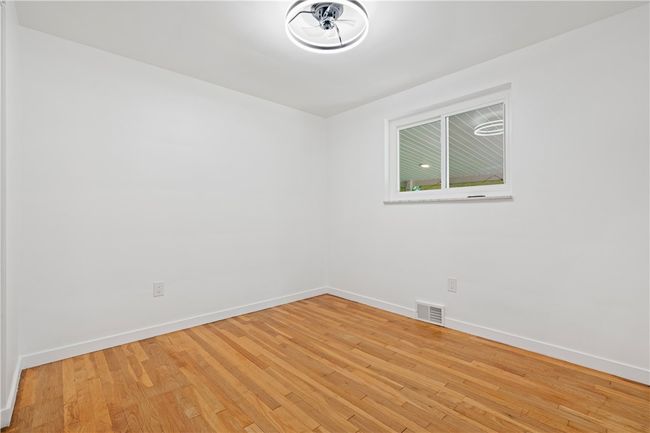 127 Greenview Dr, House other with 4 bedrooms, 2 bathrooms and null parking in Verona PA | Image 11
