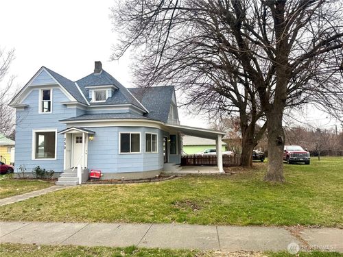 250 W 6th St, Waitsburg, WA, 99361-9768 | Card Image