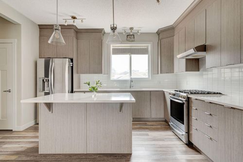 261 Sage Bluff Drive Nw, Calgary, AB, T3R0Y9 | Card Image