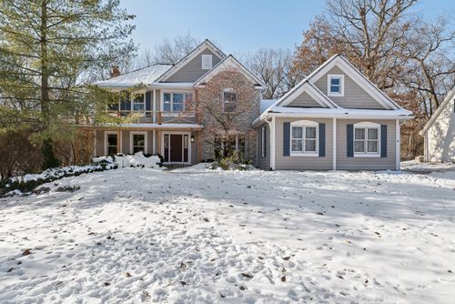 600 Crosswind Ln, Lindenhurst, IL, 60046-6744 | Card Image