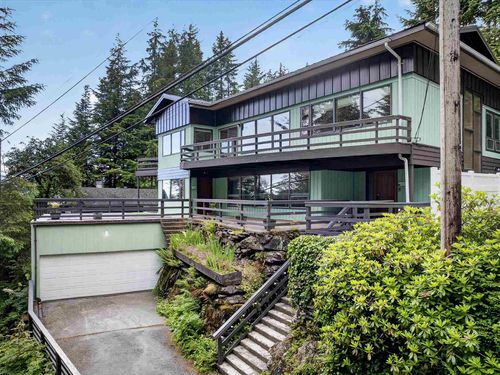 619/621/623 Pine St, Ketchikan, AK, 99901-6340 | Card Image