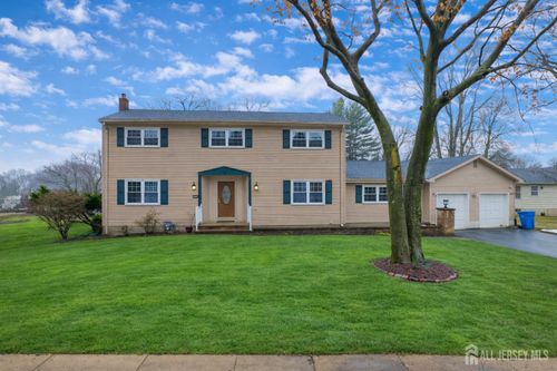 1040 Hillside Dr, North Brunswick, NJ, 08902-3241 | Card Image