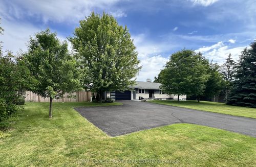 1695 Scugog St, Port Perry, ON, L9L1K3 | Card Image