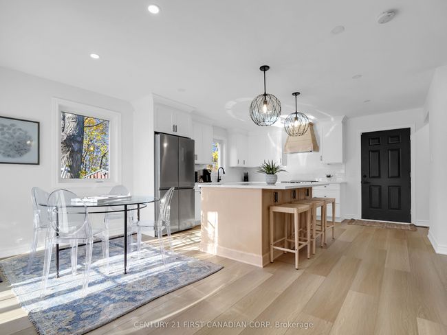 379 Front St, House other with 3 bedrooms, 4 bathrooms and 3 parking in Port Stanley ON | Image 14
