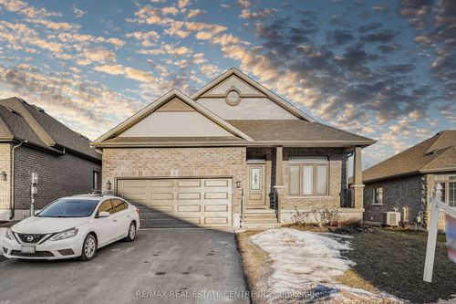 28 Stonecrest Blvd, Belleville, ON, K8R0A4 | Card Image