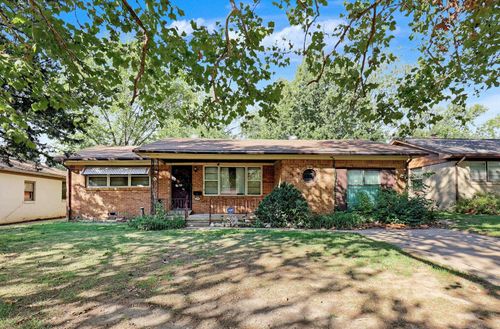 2031 S Edgemoor Dr, Wichita, KS, 67218 | Card Image