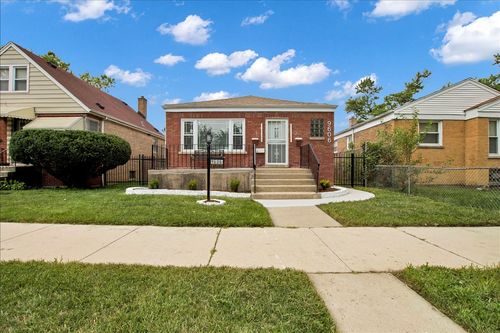 9606 S Eggleston Ave, Chicago, IL, 60628-1106 | Card Image