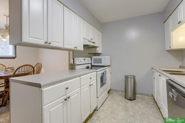 APT-123 - 12025 Pierce Plz, Condo with 3 bedrooms, 2 bathrooms and null parking in Omaha NE | Image 14