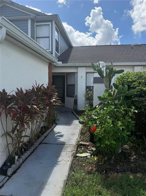 103 Lakepointe Cir, KISSIMMEE, FL, 34743-8116 | Card Image