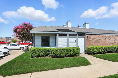 apt-b-640 Bellaire Dr, Hurst, TX, 76053-5991 | Card Image