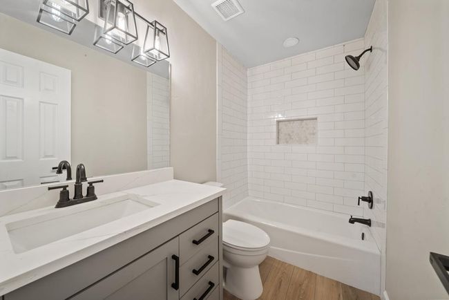 204 Heaton Rd, House other with 3 bedrooms, 3 bathrooms and 3 parking in Big Spring TX | Image 17