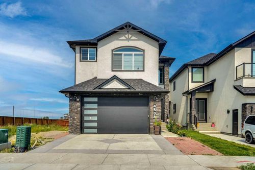4508 87 Ave Ne, Calgary, AB, T3J2H9 | Card Image