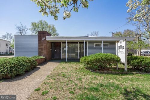 122 Haddon Ave, COLLINGSWOOD, NJ, 08108-1040 | Card Image