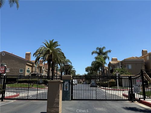 apt-e-3119 Milano, Ontario, CA, 91761-0439 | Card Image