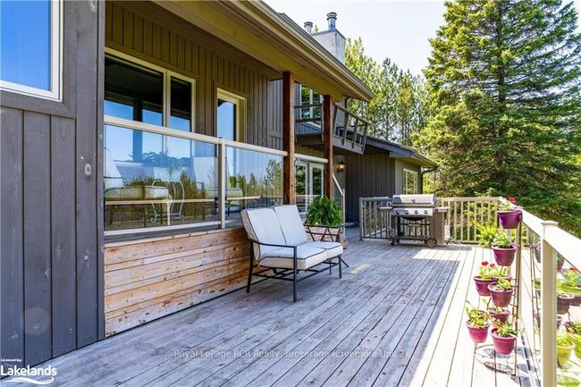 8254 21/22 Nottawasaga Sideroad, House other with 5 bedrooms, 6 bathrooms and 6 parking in Duntroon ON | Image 15