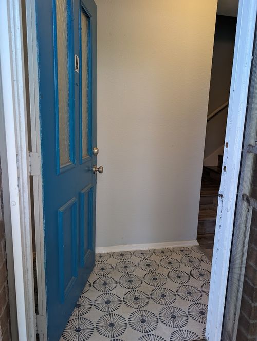 a-2102 Kirksey Dr, Austin, TX, 78741-4843 | Card Image